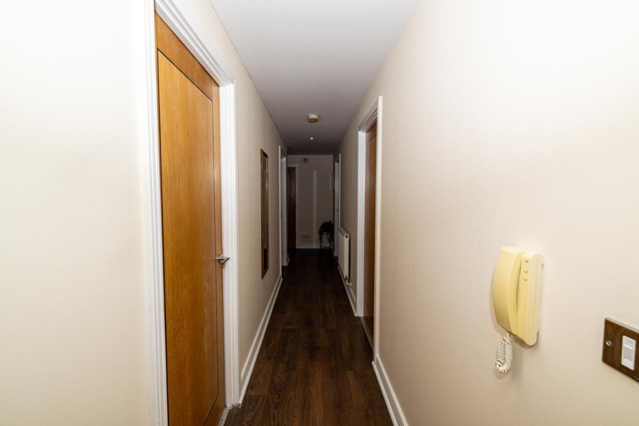Two Bed Apartment Near Canary Wharf Londen Buitenkant foto