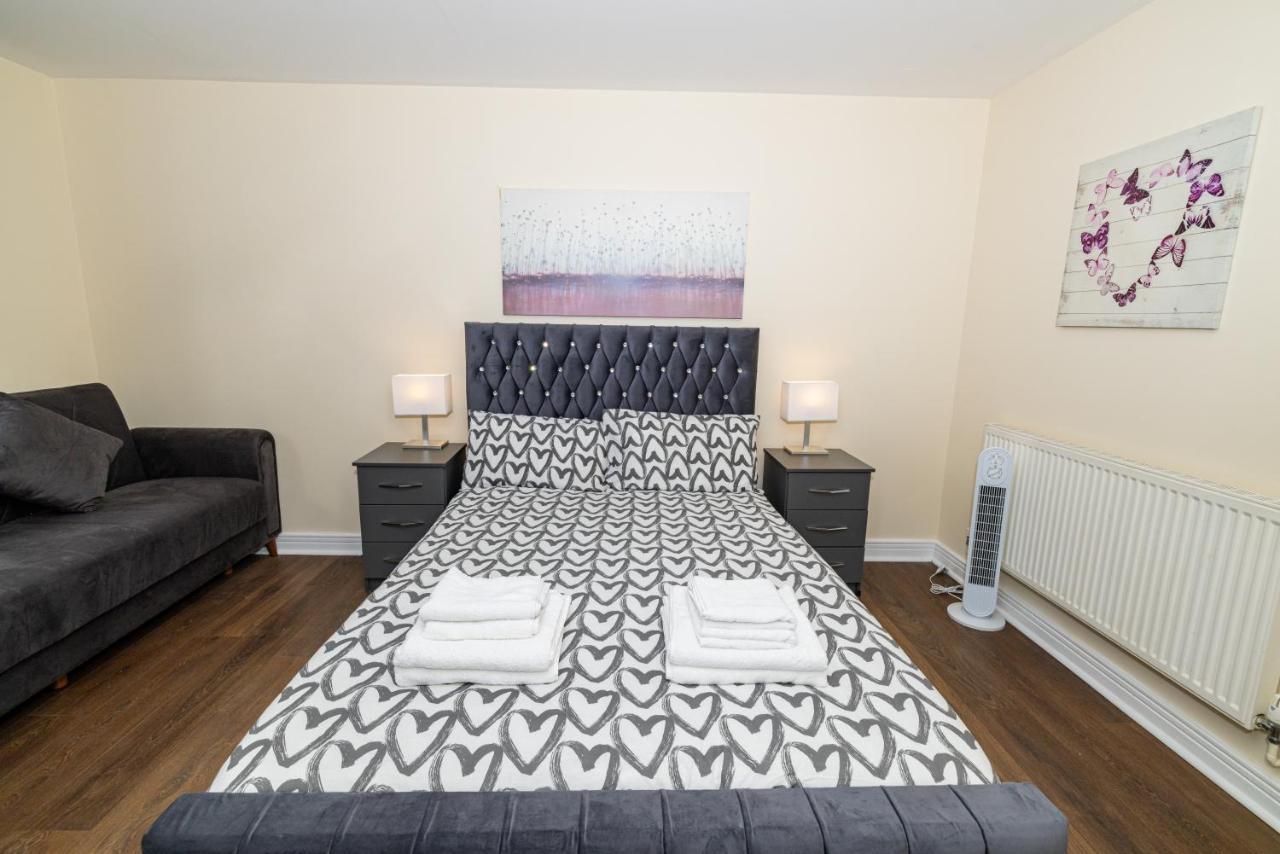 Two Bed Apartment Near Canary Wharf Londen Buitenkant foto