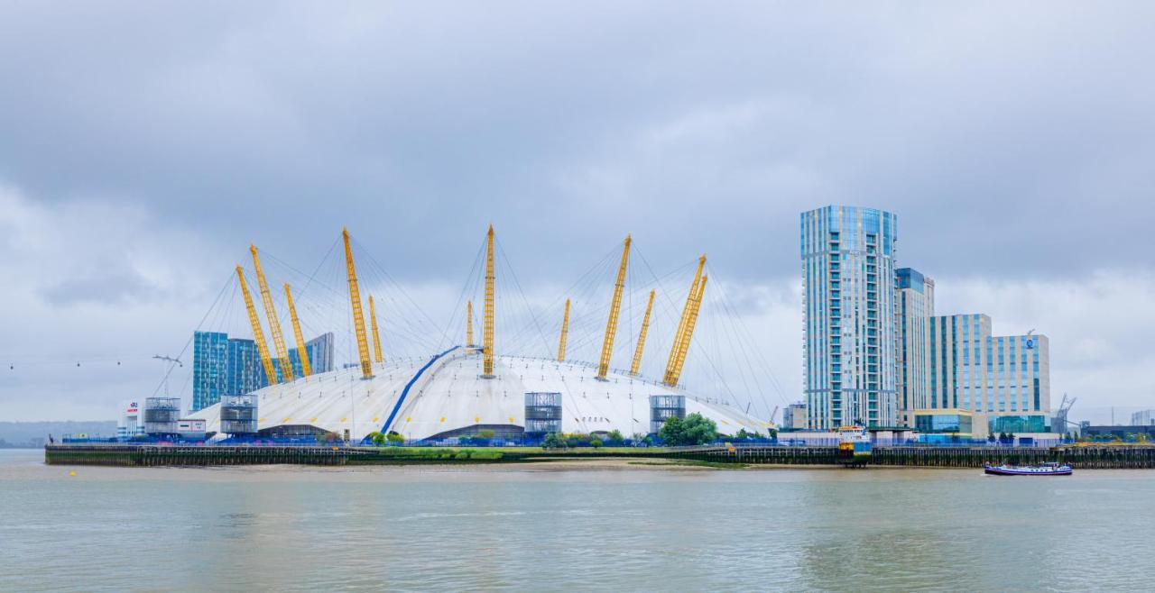 Two Bed Apartment Near Canary Wharf Londen Buitenkant foto
