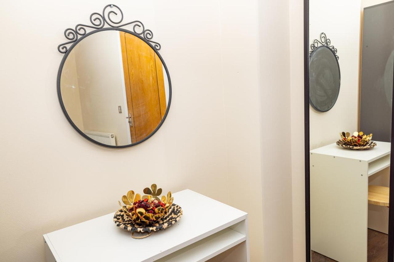 Two Bed Apartment Near Canary Wharf Londen Buitenkant foto