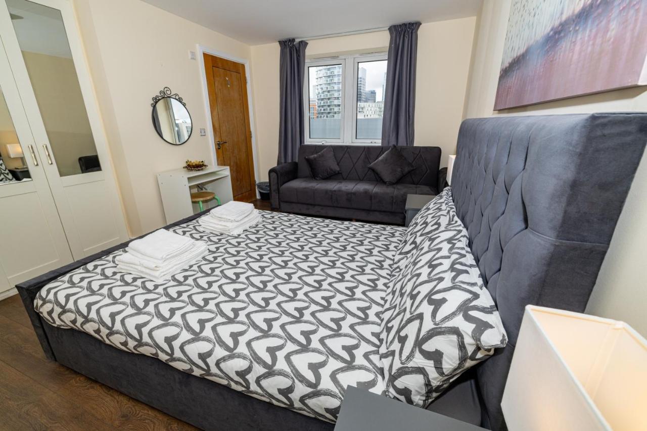 Two Bed Apartment Near Canary Wharf Londen Buitenkant foto